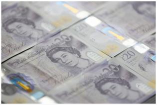 UK £20 notes